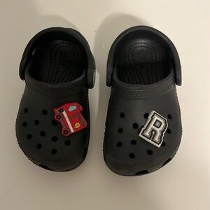 Toddler crocs
